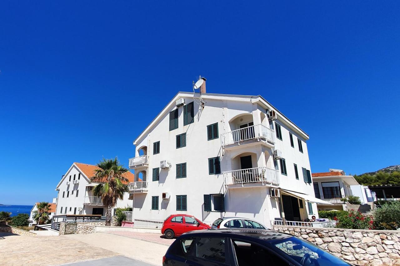 Al Mar - Zf Hvar